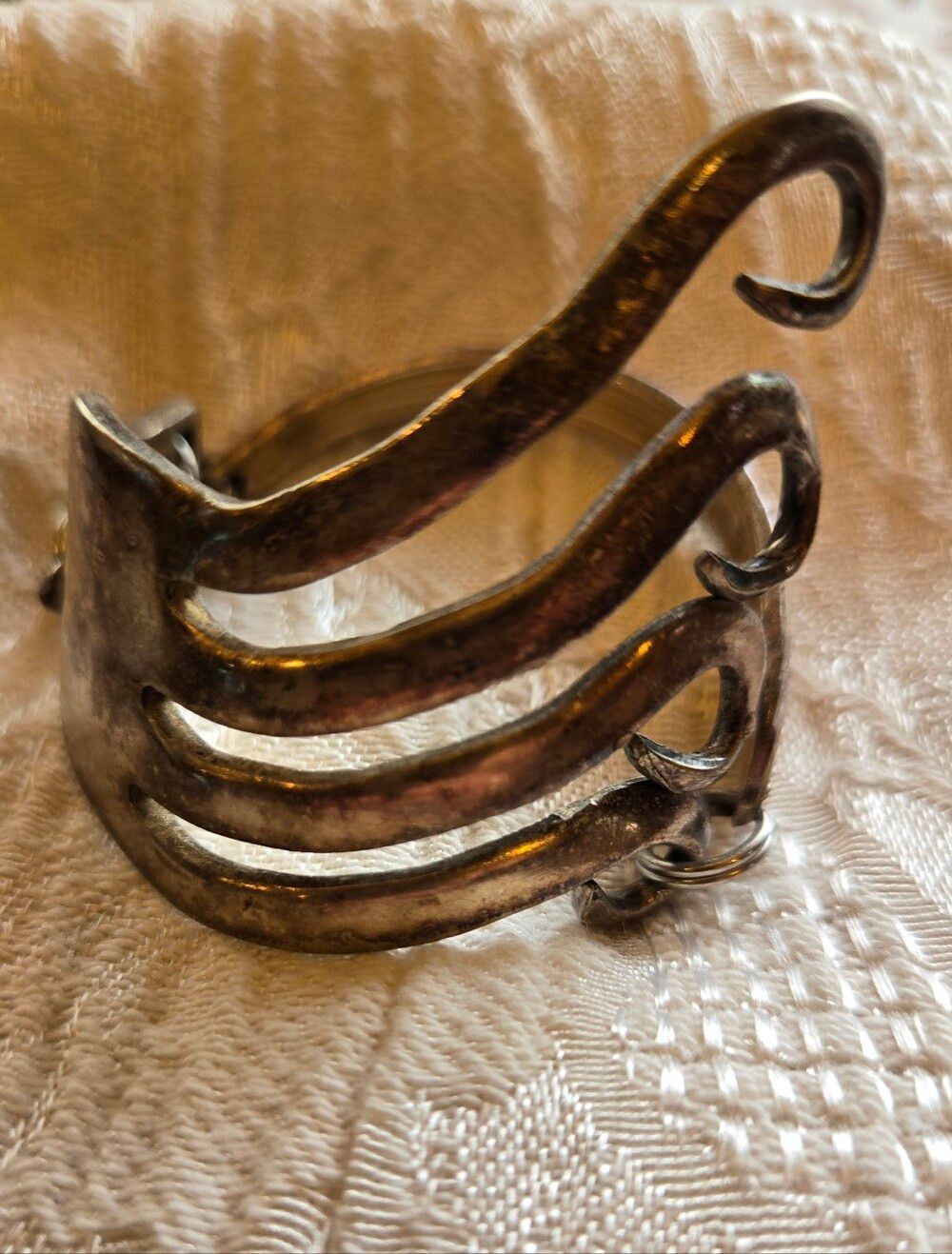 Vintage Bracelet Fork-Tine Silver Bracelet - Sculptural Spoon/Fork Design - Picture 4 of 4